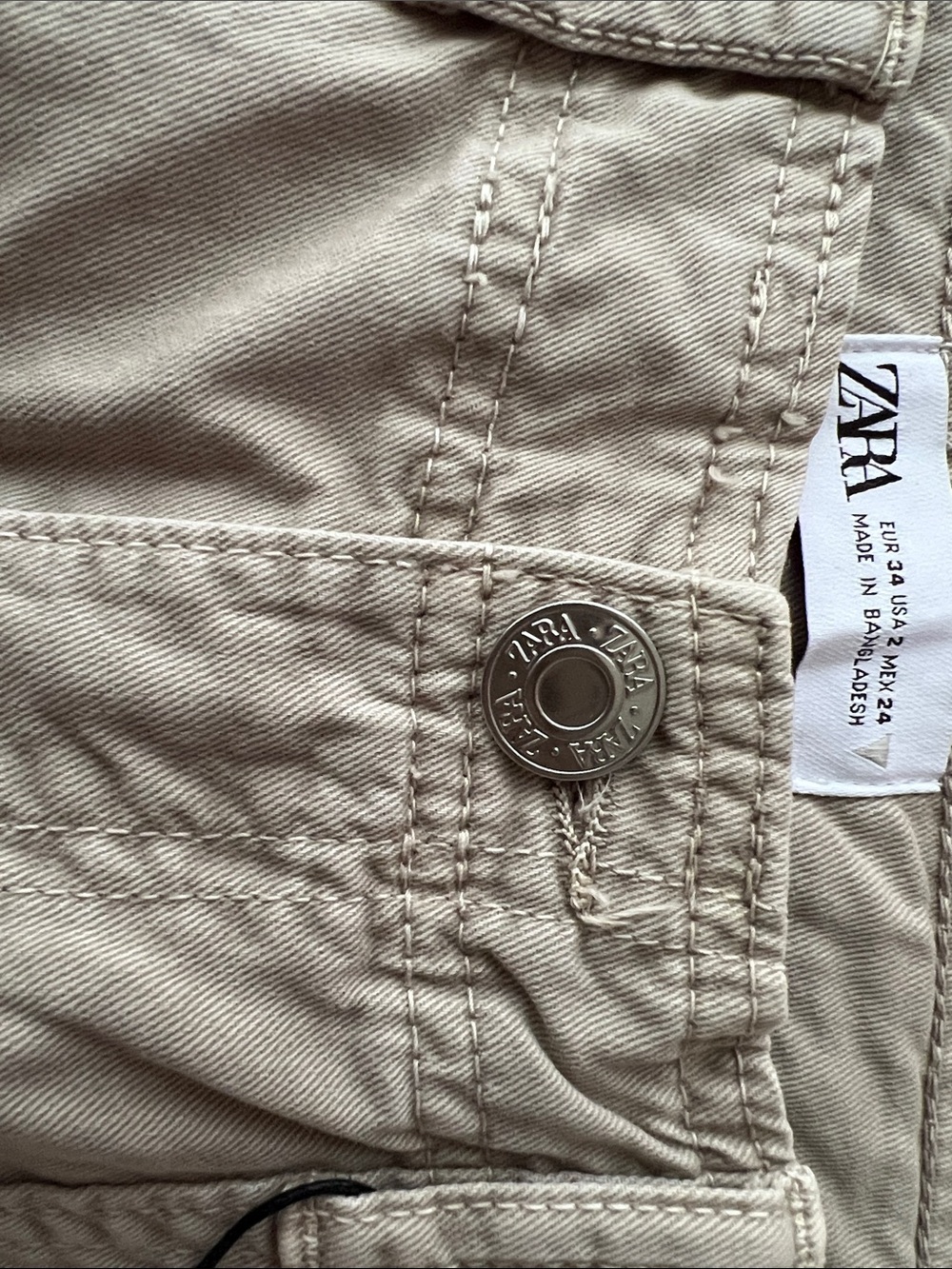 Zara Men’s Olive-Tan Cargo Pants - Picture 3 of 3